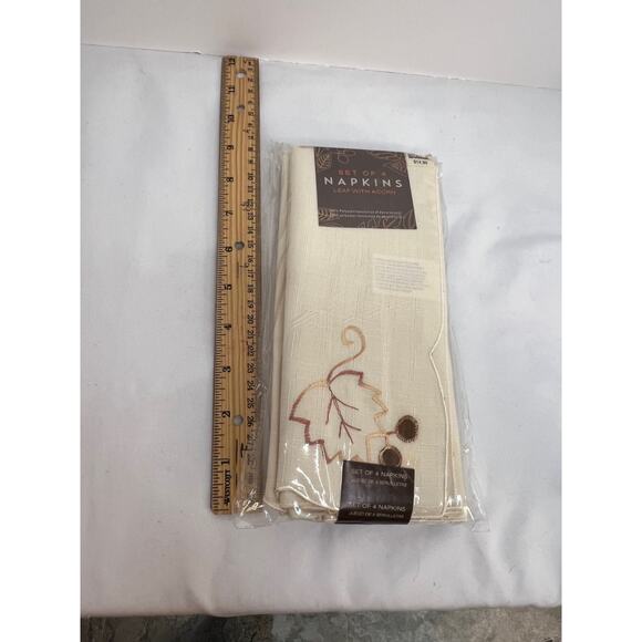 New (Set of 4) Napkins, Autumn Foliage - Picture 7 of 7